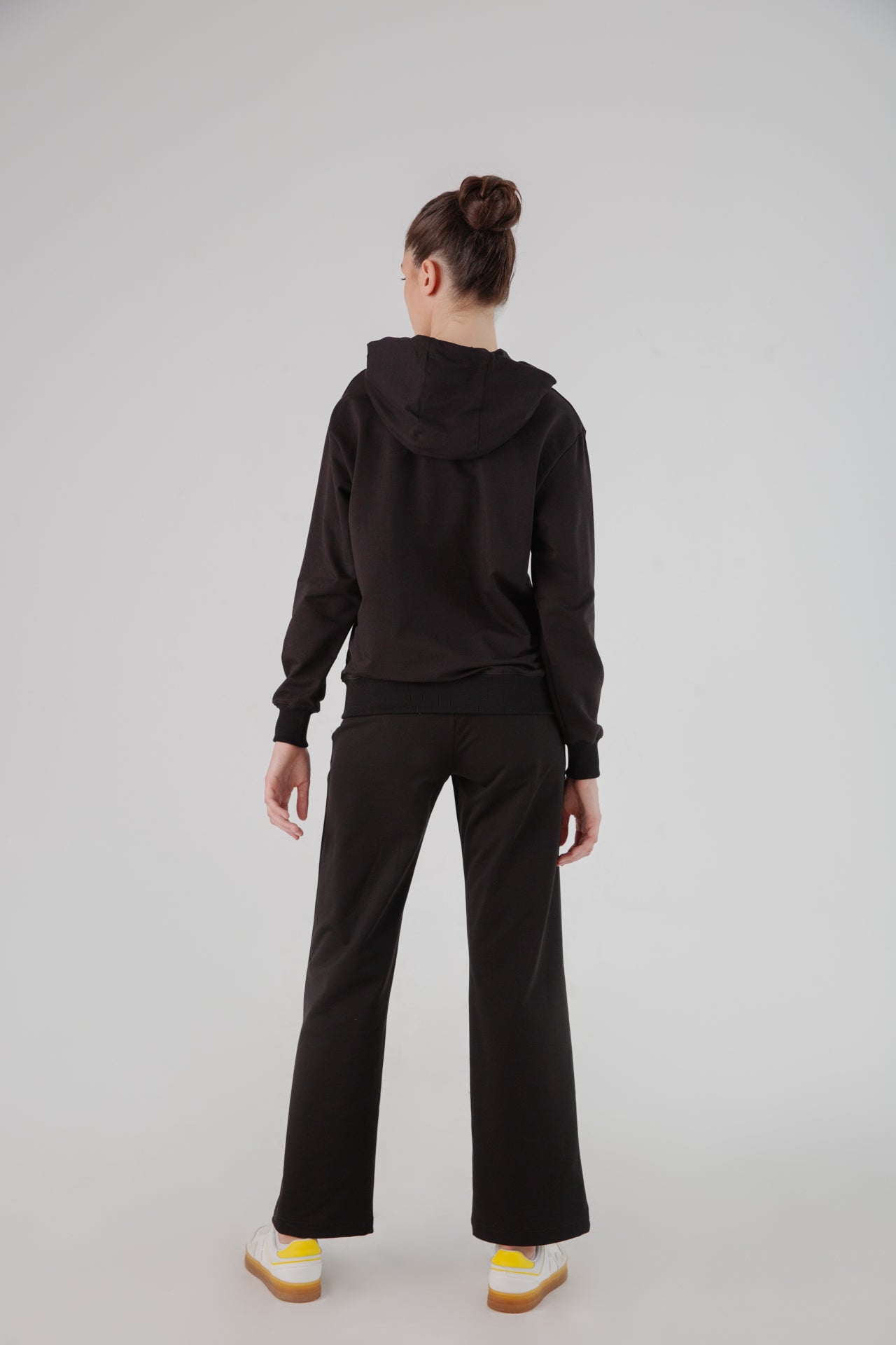 Donji deo trenerke Luna